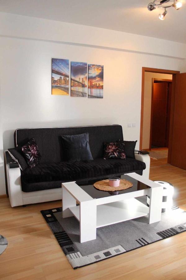 Miss Apartman Jagodina Exterior foto